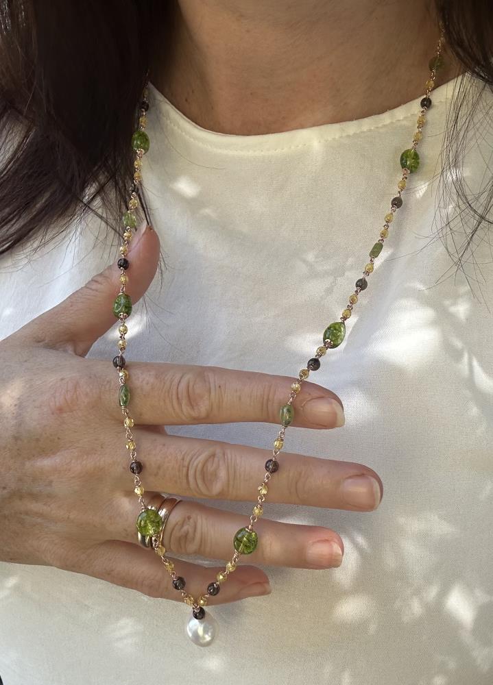 Necklace with yellow zircon, smoky quartz, green tourmaline and baroque pearl