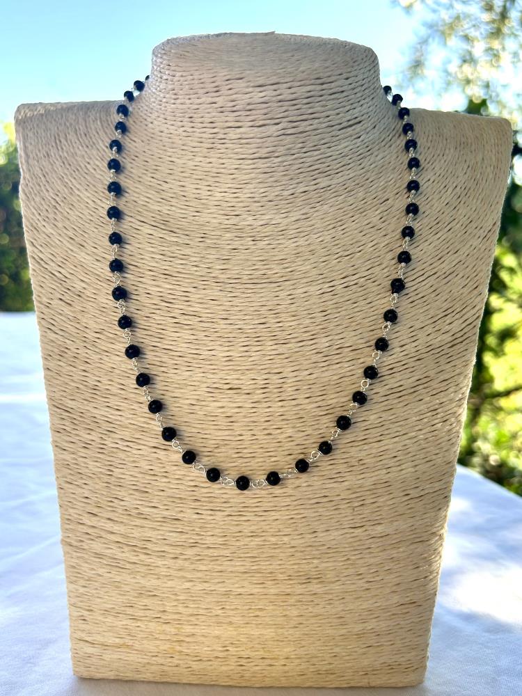 BLACK ONYX AND NATURAL SILVER CHOKER