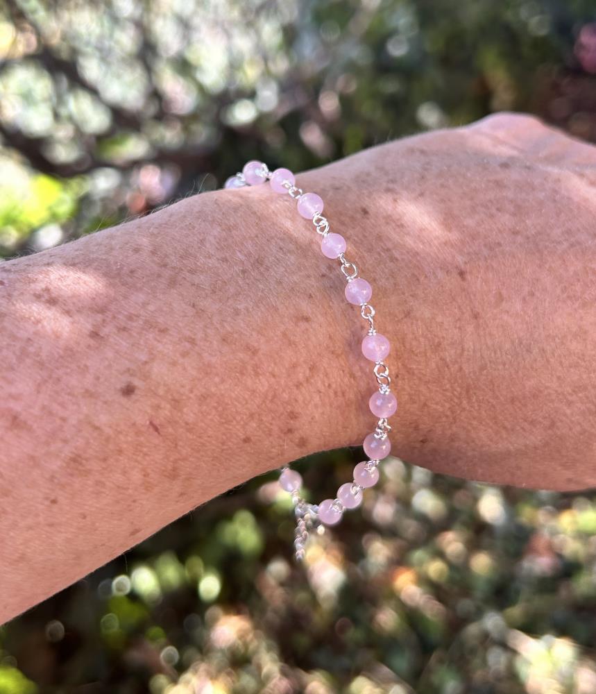 LIGHT PINK AGATE BRACELET