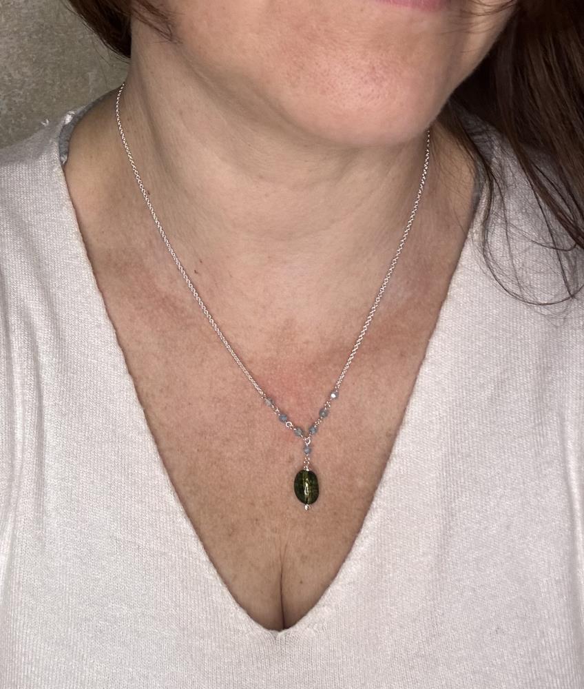 NECKLACES WITH TOURMALINEGREEN 