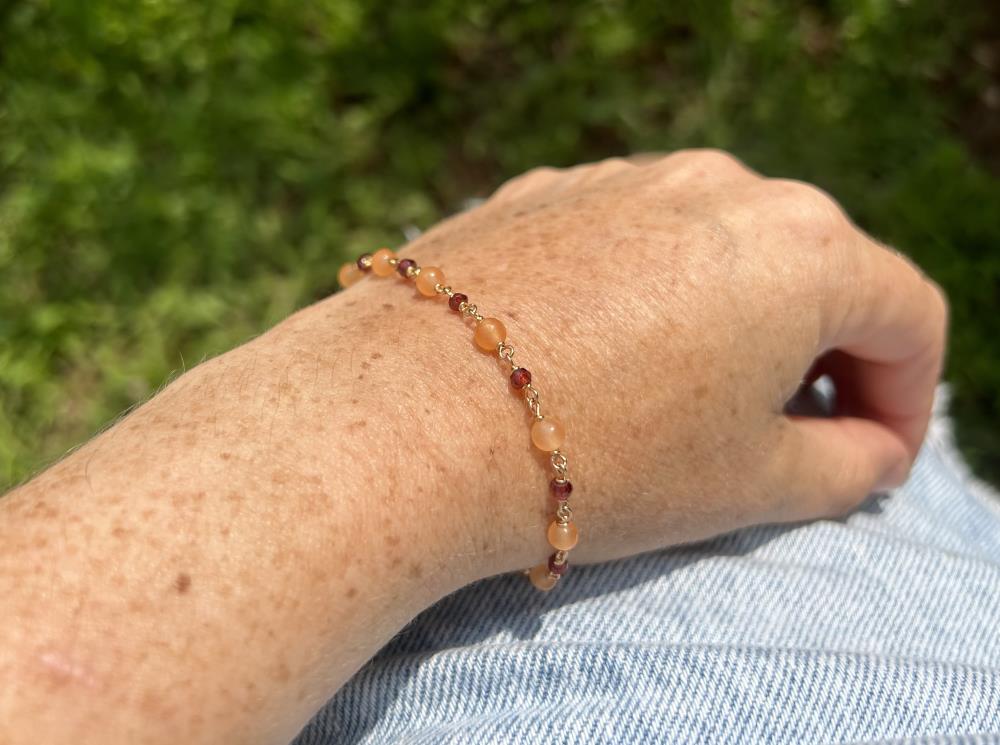 Garnet and orange agate bracelet