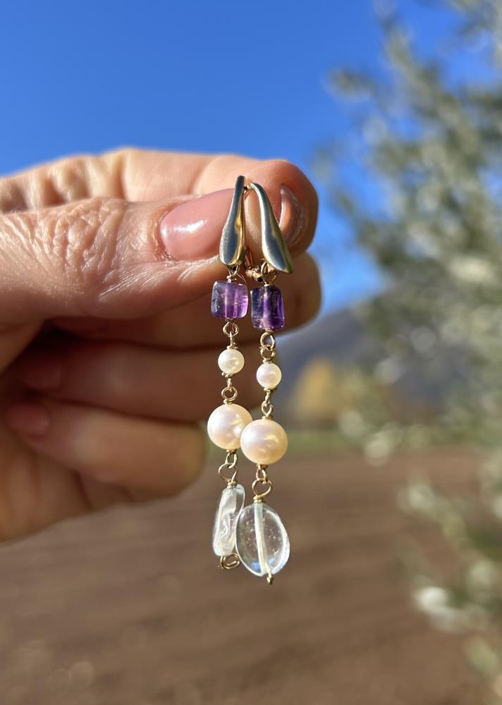 FLORA EARRINGS WITH NATURAL STONES